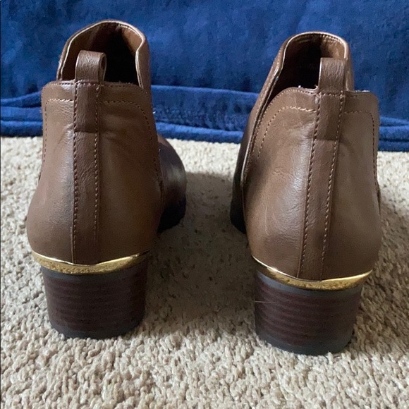 Low-cut boot - Picture 3 of 4